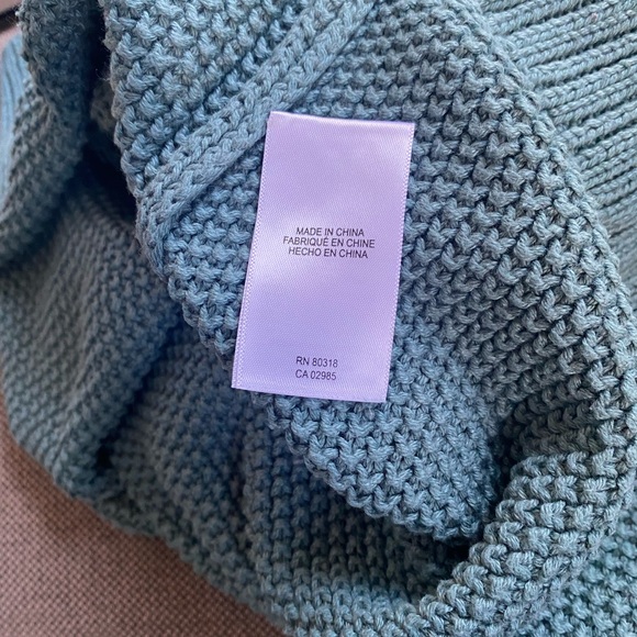 Lucky Brand V Neck Key Knit Sweater - Picture 8 of 8